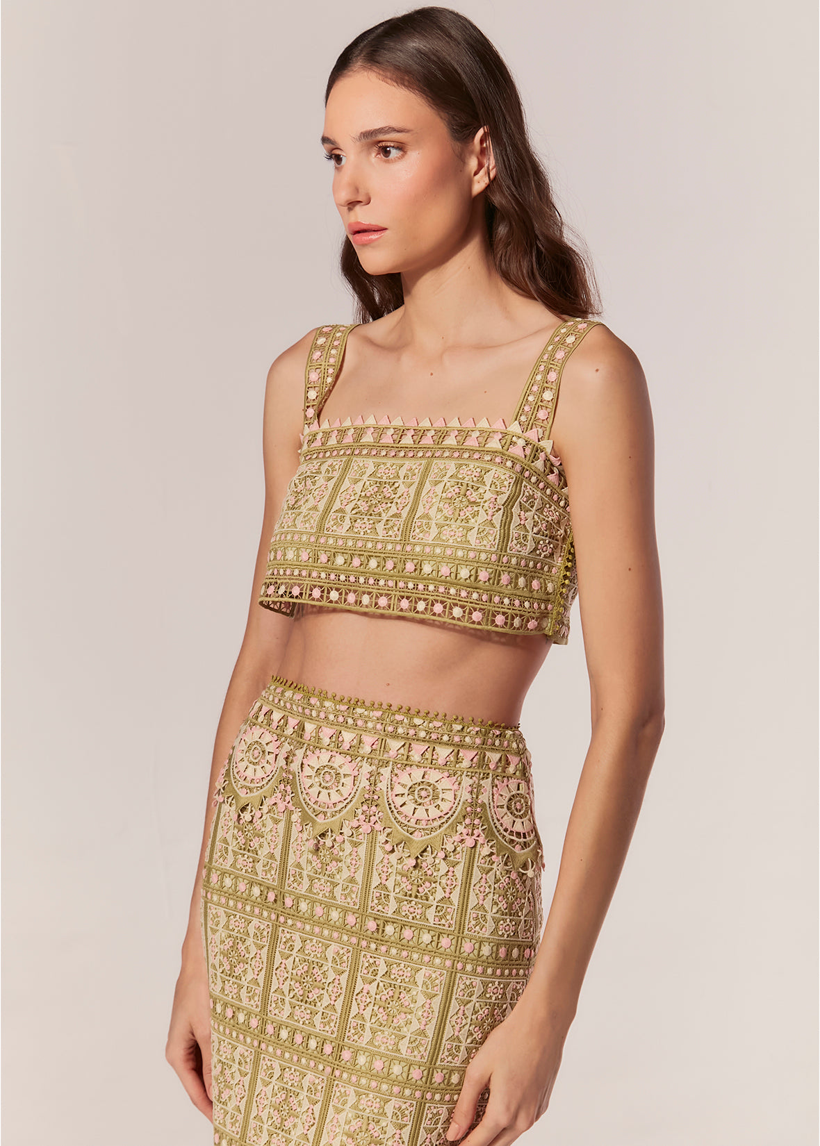 SHORT TOP WITH STRAPS OASIS