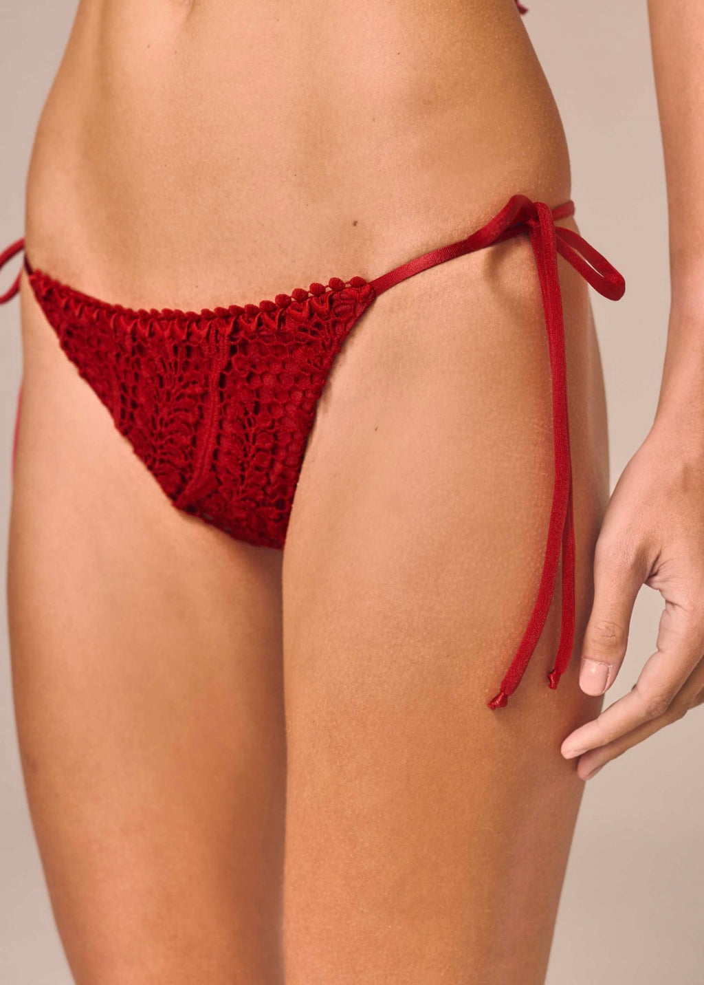 BIKINI BOTTOM WITH TIES ESSENZA