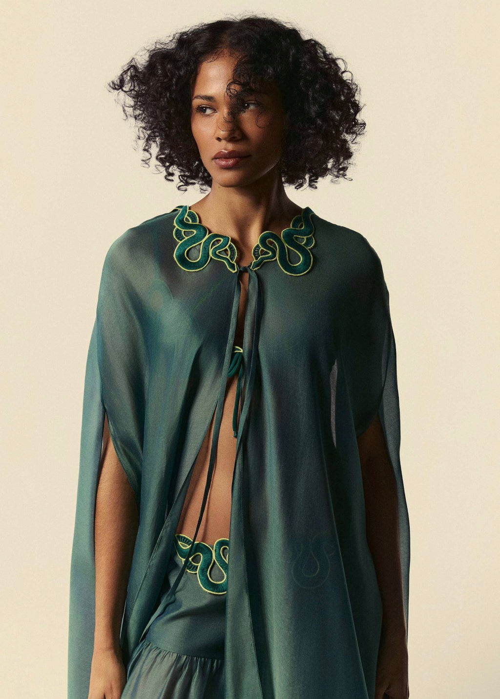 LONG CAPE KAFTAN DESTINO