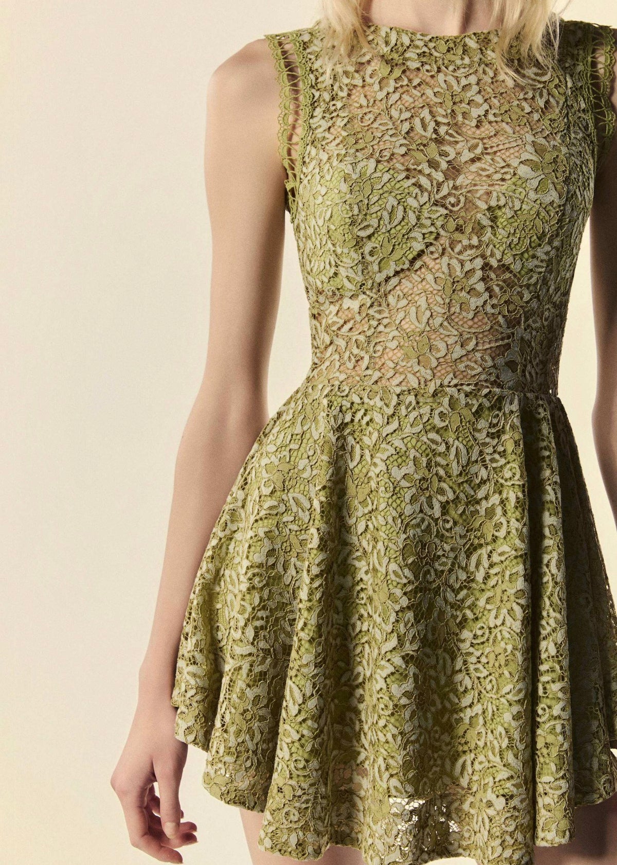 SHORT DRESS BOSQUE