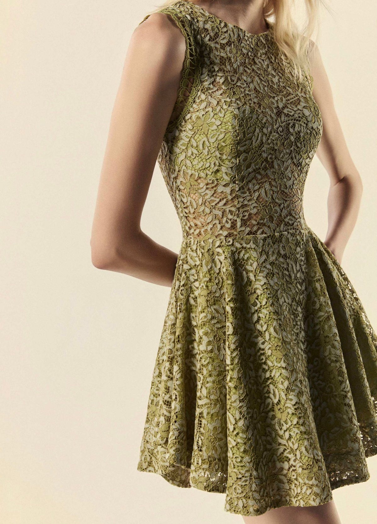 SHORT DRESS BOSQUE