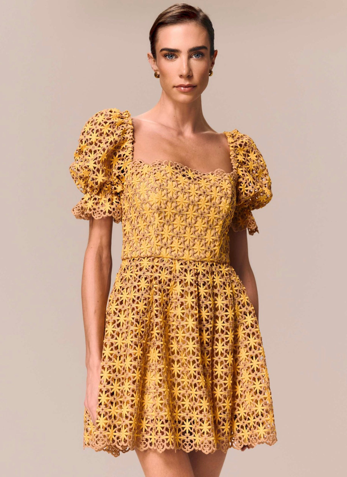 SHORT DRESS WITH BALLOON SLEEVES CASA