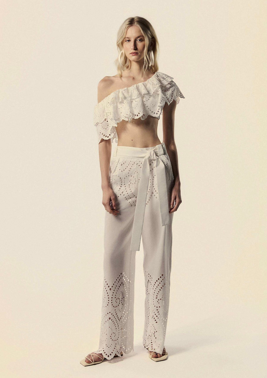 ONE-SHOULDER TOP LUMINA