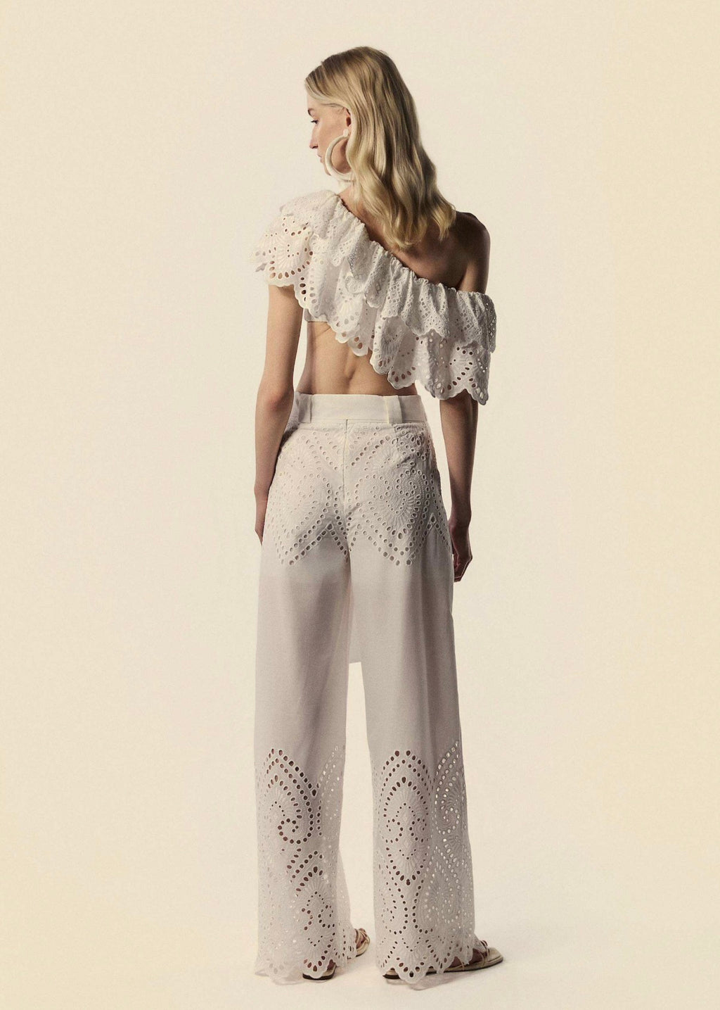 ONE-SHOULDER TOP LUMINA