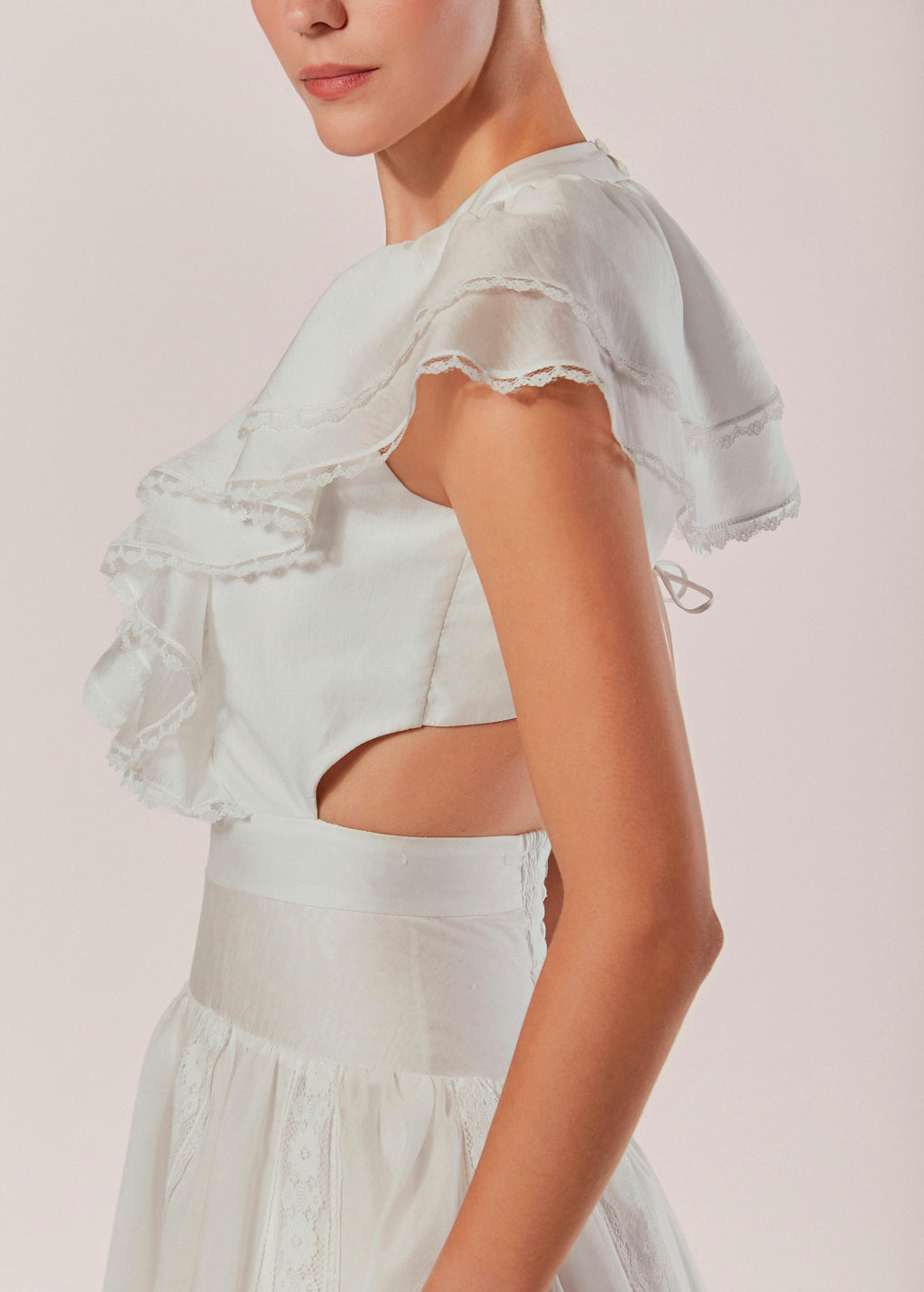 SHORT DRESS WITH RUFFLES INNO