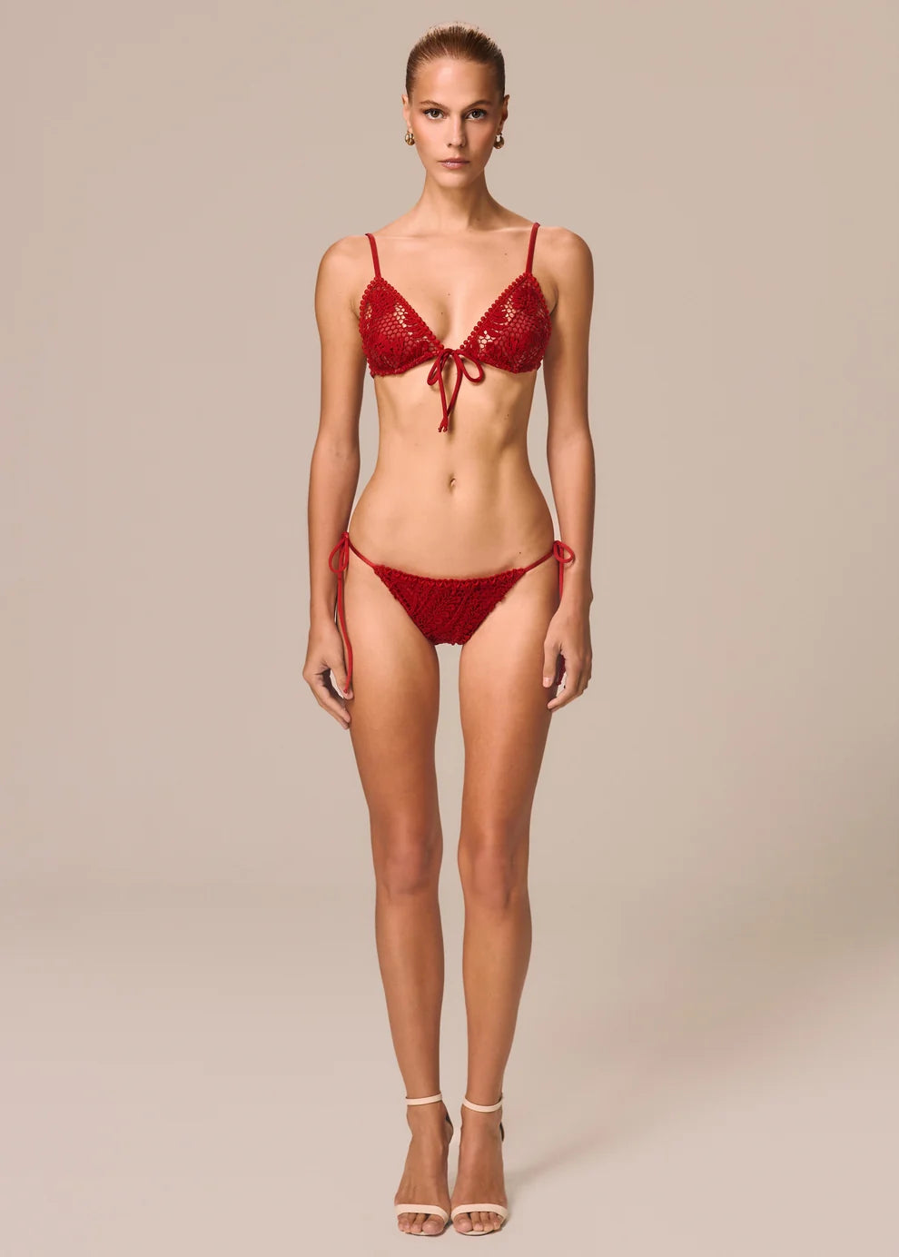 TRIANGLE STRING TOP ESSENZA