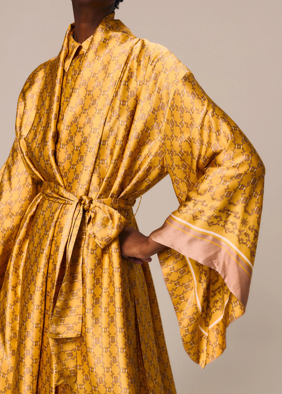 LONG KIMONO WITH SASH SOL