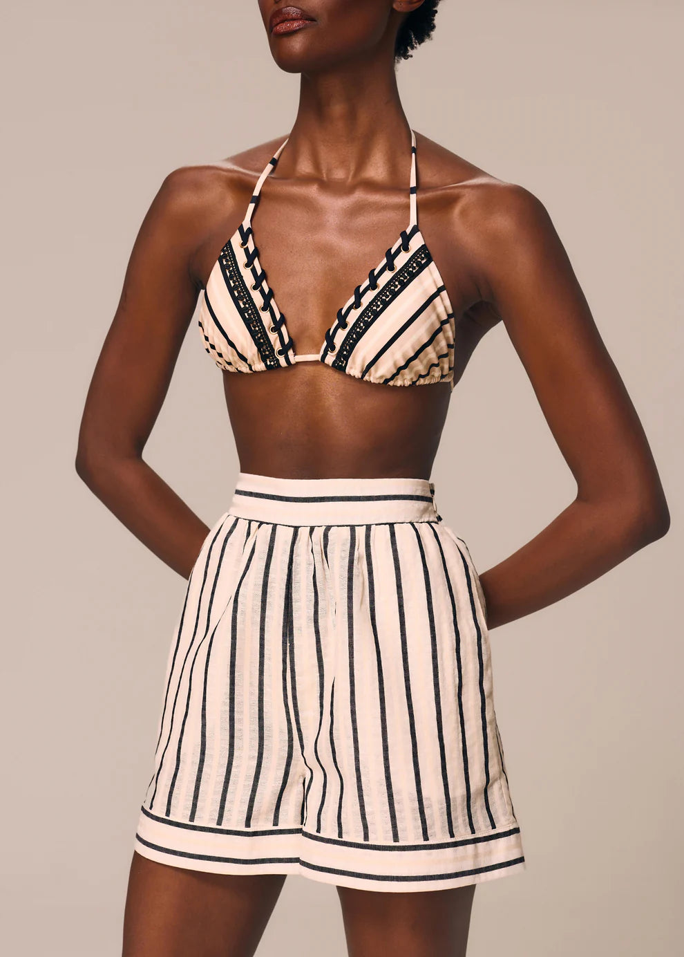 SLIDING TRIANGLE TOP CALOR