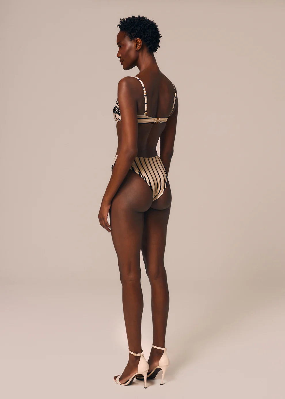 HIGH-WAIST HIGH-CUT BOTTOM CALOR